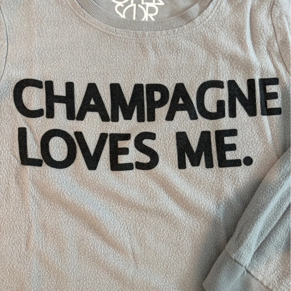 Chaser "Champagne Loves Me." Pullover Top Women's Cozy Sweatshirt Size M - Picture 6 of 8